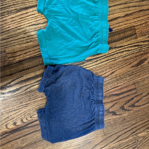 Pair of boys Cat & Jack 2T shorts - Picture 6 of 6